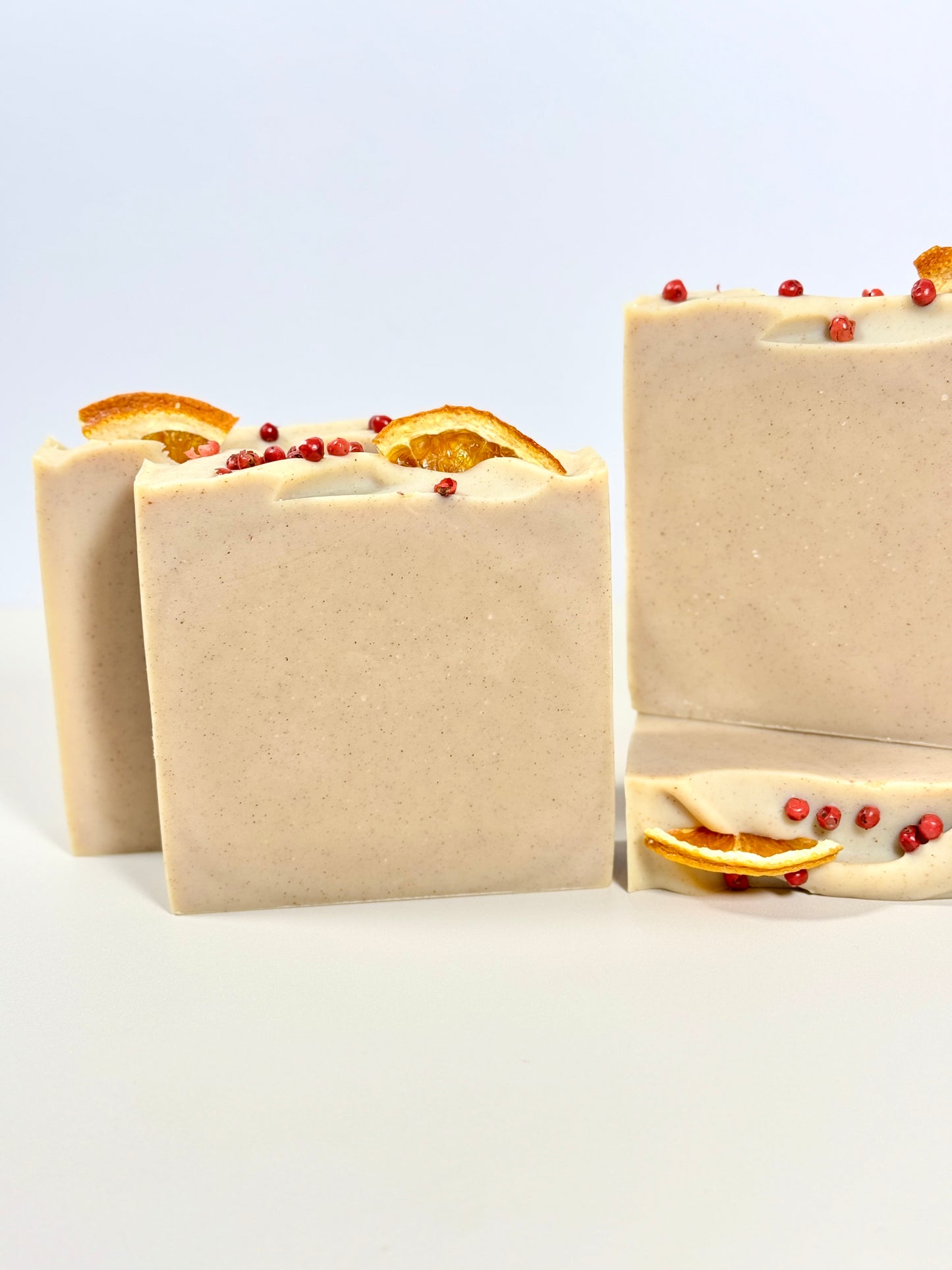 O Citrus Cream Bare Luxe Hand and Body Soap Bar - Moisturizing and Refreshing